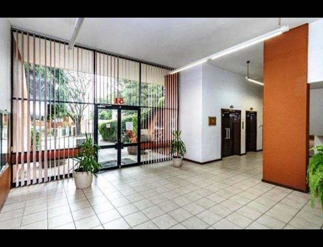 1 BEDROOM APARTMENT FOR SALE IN KENSINGTON